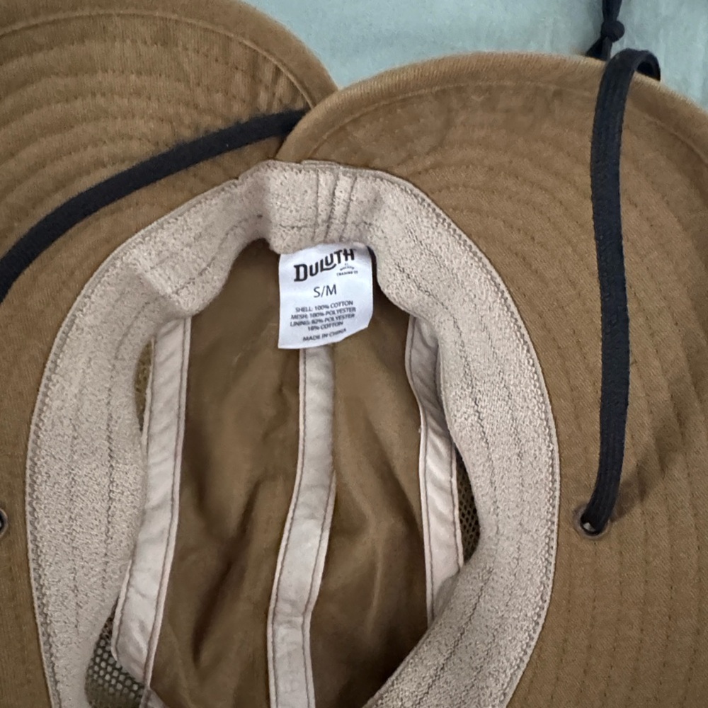 Duluth Wide Brim Hat with Chin Strap - Picture 2 of 2